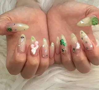 ネイル Nail ameria megu所属・ameria meguのネイルデザイン