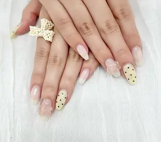 ネイル ぴはくサロン　ネイル あんどアイラッシュのマツエク・マツパデザイン