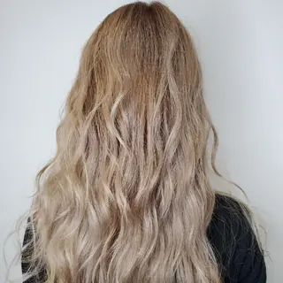 ロング SHINJI /グランディール店長のヘアスタイル