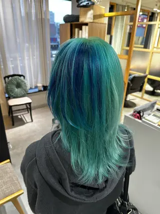 ロング カラー JOS所属・上野/エフェクトブリ ーチ✂︎touiのヘアスタイル