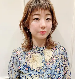 ミディアム カラー パーマ la fith所属・rico_by ヘアとアイブロウのヘアスタイル