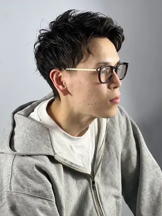 ミディアム メンズカット ⚡️aco⚡️のヘアスタイル