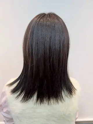 セミロング カラー 🌸塩谷 桜🌸のヘアスタイル