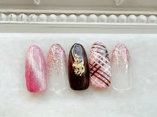 ネイル Satomi  のネイルデザイン