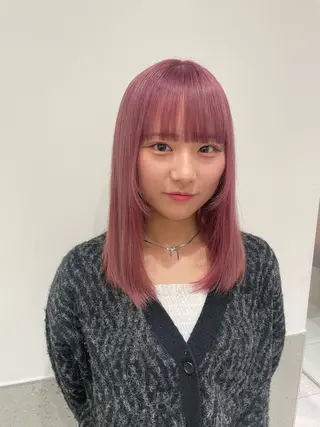 セミロング GO TODAY SHAiRE SALON 原宿本店所属・REINA/ブリーチ /ハイトーン/原宿のヘアスタイル