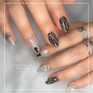 ネイル GRACE NAILSのネイルデザイン