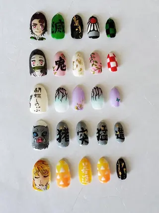 ネイル ウルシャンティ所属・ウル シャンティのネイルデザイン