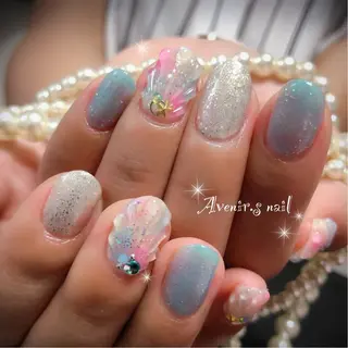 ネイル Home Salon Avenir.のネイルデザイン