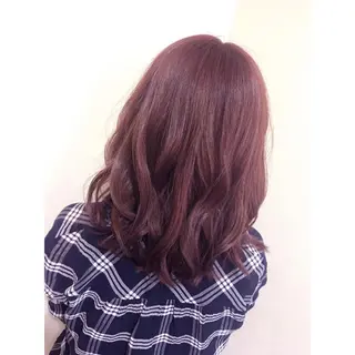 ミディアム ヤマグチ ヒカルのヘアスタイル