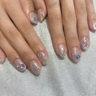 ネイル yuri 🌈のネイルデザイン