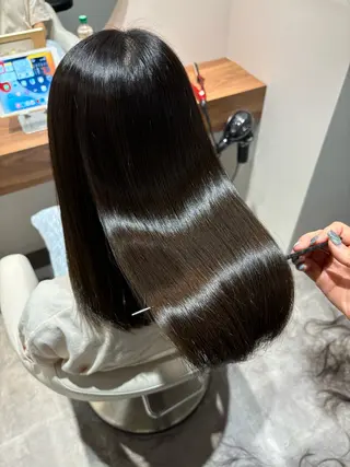 ミディアム SALOWIN上野店所属・美髪ヘア 🤍erikaのヘアスタイル