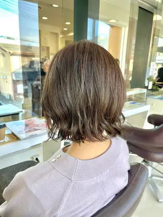 ショート パーマ 赤みなしカラー/梅田 /レイヤー/IORIのヘアスタイル