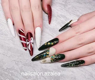 ネイル R inのネイルデザイン