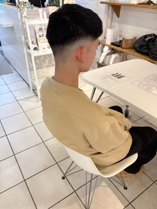 ショート 🧴透明感カラー 松本麻里奈🫧のヘアスタイル