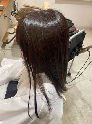 カラー dress nanamiのヘアスタイル