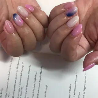 ネイル 黒葛原 めぐみのネイルデザイン