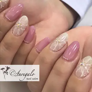 ネイル nail salon Anregalo《アンレガロ》所属・橋本 麻未のネイルデザイン