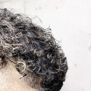 カラー メンズ メンズブリーチカラー /パーマ ごーた立川のヘアスタイル