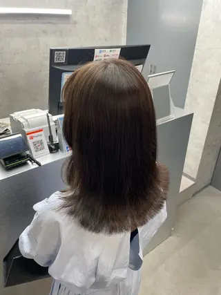 セミロング カラー レイヤー×顔周 り×髪質改善/MIUのヘアスタイル