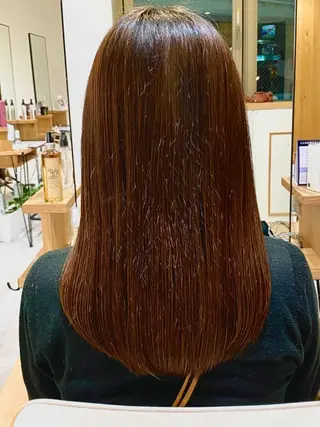 ミディアム 大阪ウルフカット ハッシュカットのヘアスタイル