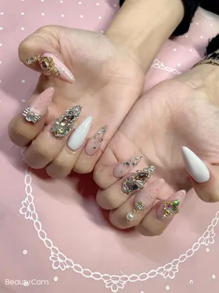 セミロング ネイル 《LB》ラブリエ Nail&eyeのマツエク・マツパデザイン