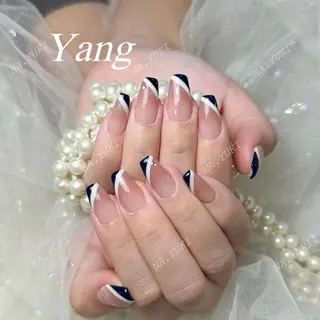 ネイル 🌷 Mooning 🌷のネイルデザイン