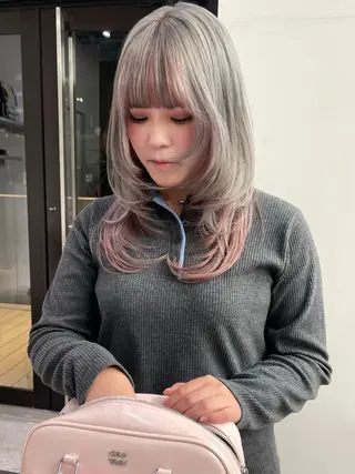 ロング stén所属・HARUKA/原宿 ハイトーン/レイヤーのヘアスタイル