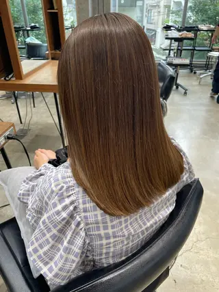 セミロング カラー 🍋髪質改善× 透明感カラー ジュリのヘアスタイル