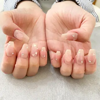 ネイル ゴテゴテ💙ワンホン リオナのネイルデザイン