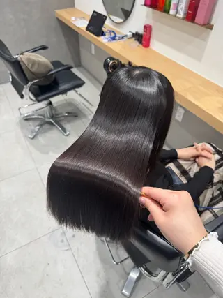 ミディアム RAF TOKYO 薬院店所属・福岡／艶髪カラー/ 髪質改善/SAEのヘアスタイル