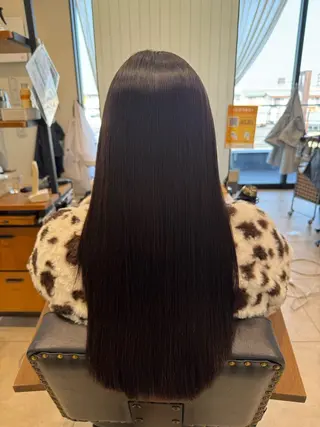 ロング メンズストレート⭐️ 髪質改善カラー⭐️のヘアスタイル