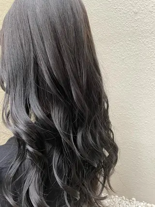 ロング シンプル美容室所属・シンプル 美容室のヘアスタイル