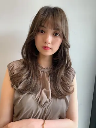 ミディアム カラー 透明感/オリーブ/ グレージュ/YUKAのヘアスタイル