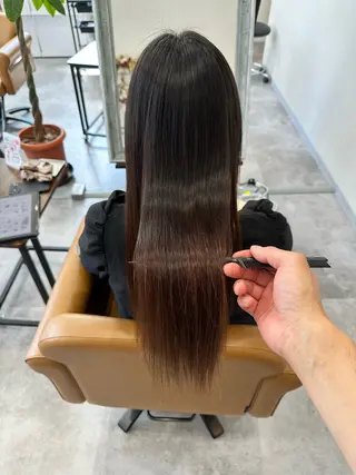 ロング パーマ 伊藤 裕貴のヘアスタイル