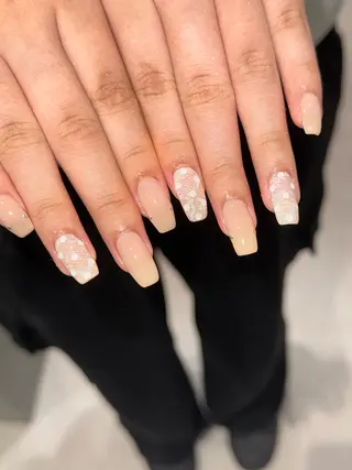 ネイル . hinakoのネイルデザイン