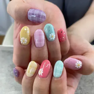 ネイル 東 千夏のネイルデザイン