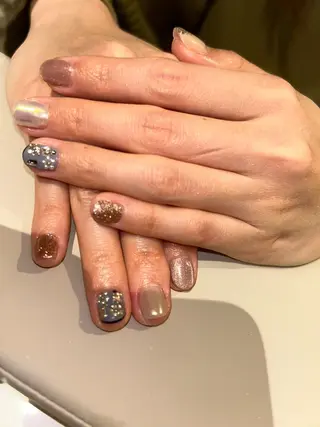 ネイル VIE&VENUS所属・やまだ しおりのネイルデザイン