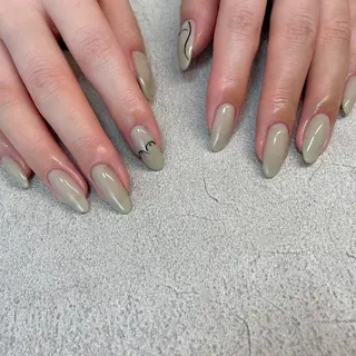 ネイル lilbondir. chiharuのネイルデザイン