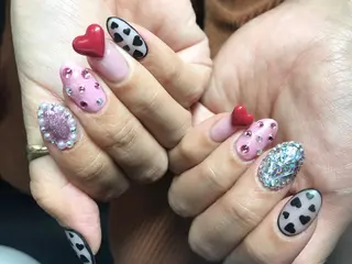 ネイル MiRanda Nail所属・MiRanda 保坂 舞のネイルデザイン