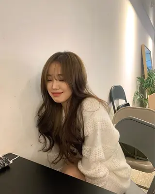 ロング カラー 莉乃/縮毛矯正/髪質 改善/艶カラーのヘアスタイル