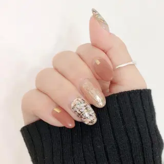 ネイル Min2nailプライベートサロン&ネイルスクール所属・花 みきのマツエク・マツパデザイン