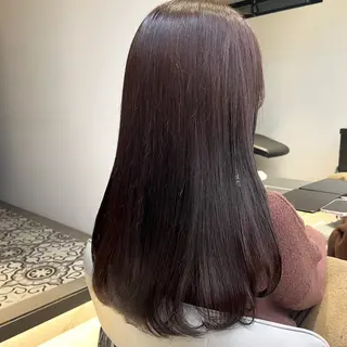 ロング カラー カジュアルを女っぽく 𝗮𝘆𝗮𝗰𝗼のヘアスタイル
