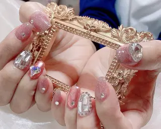 ネイル VIVIAN リサのネイルデザイン