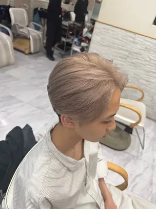 ショート カラー ヘアアレンジ メンズ 目黒 碧人のヘアスタイル