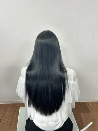 ロング カラー 崎園 佑真のヘアスタイル