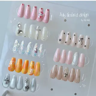 ネイル Sii nail 🤍SAKIのネイルデザイン