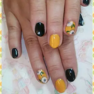 ネイル 田代 夏子のネイルデザイン