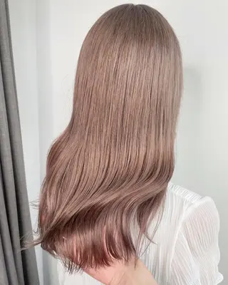 ミディアム カラー ✨艶ブリーチカラー ✨四ノ宮裕己のヘアスタイル