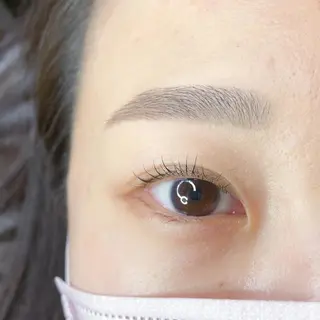 マツエク・マツパ アイブロウ une 石橋阪大前・ 箕面・池田・蛍池のマツエク・マツパデザイン