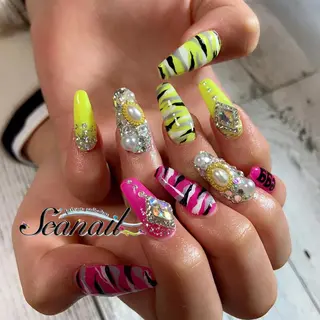 ネイル 小尾 栞のネイルデザイン